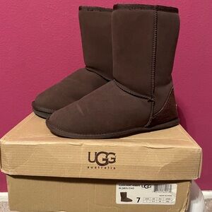 UGG Brown Winter Boots